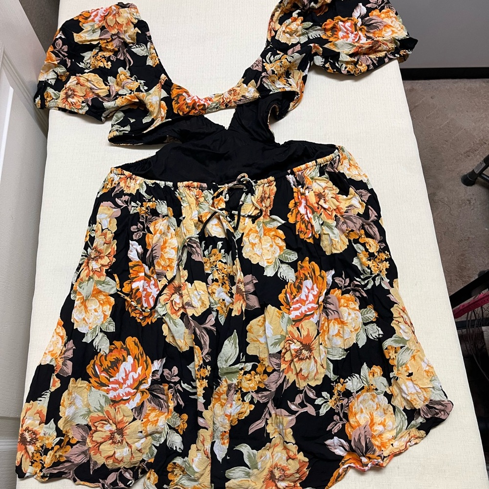 Bardot size 6 floral cutout mini dress - Picture 7 of 15